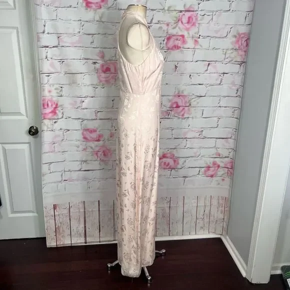 Lulu’s nwt Red Carpet Ready Light Rose Floral Satin Jacquard Maxi Dress - Picture 8 of 14